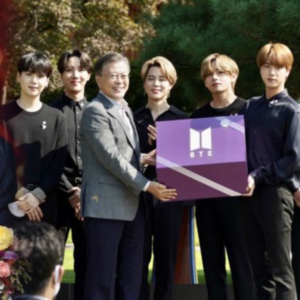 BTS sẽ gặp tổng thống Hàn Quốc và được trao ‘Thư Bổ Nhiệm Đặc Phái Viên Văn Hóa’ tương lai